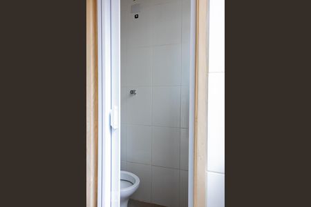 Apartamento para alugar com 65m², 2 quartos e sem vagaBanheiro de Serviço