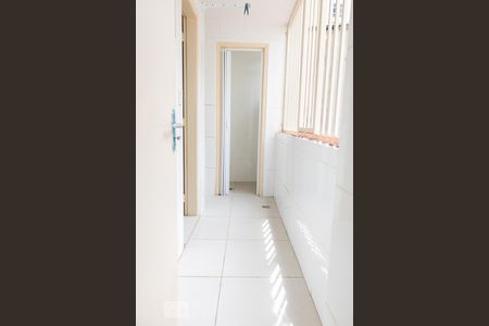 Apartamento para alugar com 65m², 2 quartos e sem vagaÁrea de Serviço