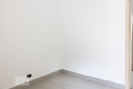 Apartamento para alugar com 65m², 2 quartos e sem vagaQuarto de Serviço