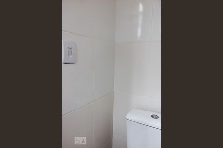 Apartamento para alugar com 65m², 2 quartos e sem vagaBanheiro de Serviço