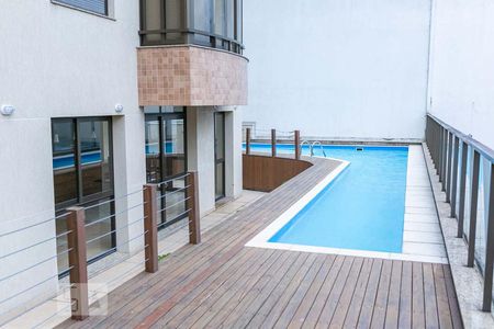 Apartamento à venda com 73m², 2 quartos e 2 vagasÁrea comum - Piscina