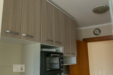 Apartamento à venda com 73m², 2 quartos e 2 vagasCozinha