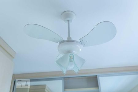 Apartamento à venda com 73m², 2 quartos e 2 vagasQuarto 2 - Suíte