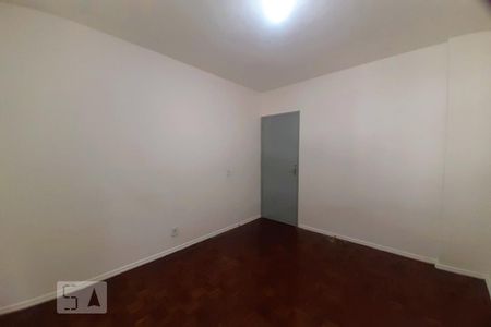 Apartamento à venda com 84m², 2 quartos e 1 vagaQuarto 2