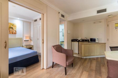 Apartamento para alugar com 34m², 1 quarto e 1 vagaSala