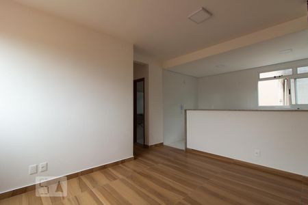 Sala de apartamento para alugar com 3 quartos, 116m² em Renascença, Belo Horizonte