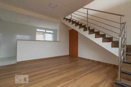 Sala de apartamento para alugar com 3 quartos, 116m² em Renascença, Belo Horizonte