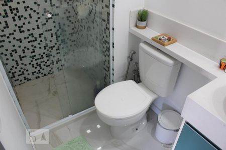 Apartamento para alugar com 31m², 1 quarto e sem vagaBanheiro da Suíte