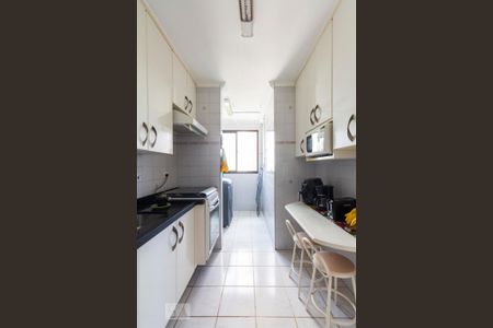 Apartamento à venda com 55m², 2 quartos e 1 vagaCozinha