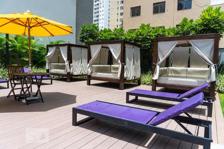 Studio à venda com 35m², 1 quarto e 1 vagaPiscina