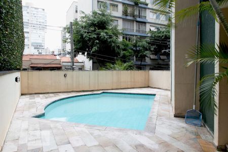 Studio à venda com 42m², 1 quarto e sem vagaPiscina