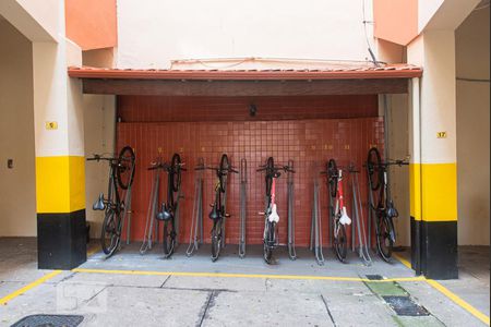 Apartamento para alugar com 69m², 1 quarto e sem vaga Apartamento para alugar com 69m², 1 quarto e sem vagaBicicletário