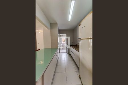 Apartamento para alugar com 89m², 2 quartos e 2 vagas Apartamento para alugar com 89m², 2 quartos e 2 vagasCozinha