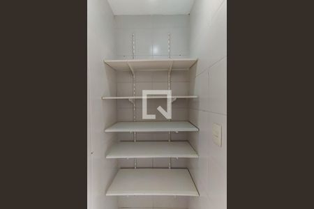 Apartamento para alugar com 89m², 2 quartos e 2 vagas Apartamento para alugar com 89m², 2 quartos e 2 vagasCozinha - Despensa