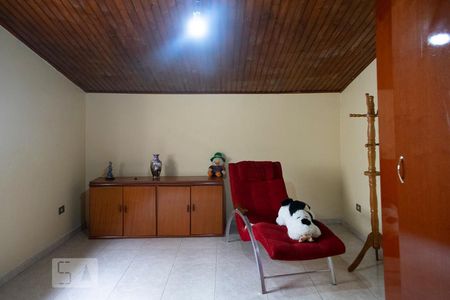 Casa à venda com 382m², 4 quartos e 6 vagasQUARTO 4 SUITE