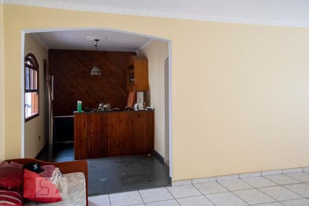 Casa à venda com 382m², 4 quartos e 6 vagasSALA SUPERIOR