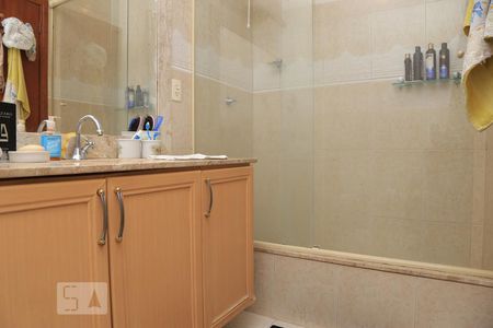 Casa de condomínio à venda com 430m², 3 quartos e 1 vagaBanheiro da Suíte