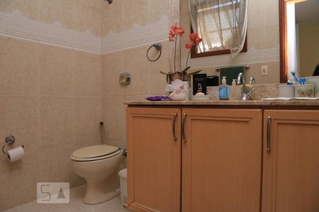 Casa de condomínio à venda com 430m², 3 quartos e 1 vagaBanheiro da Suíte