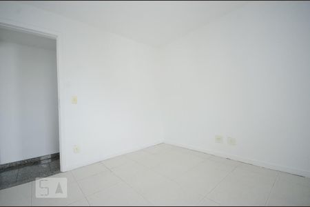 Quarto 1 de apartamento para alugar com 2 quartos, 181m² em Ingá, Niterói