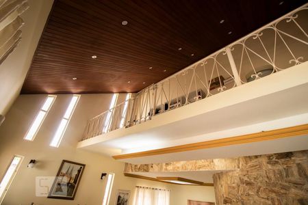 Casa à venda com 337m², 3 quartos e 5 vagasMezanino