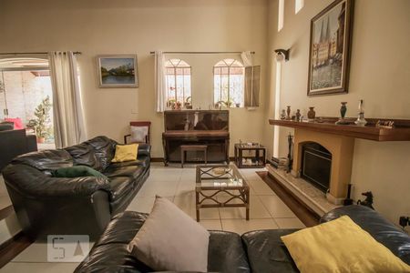 Sala de Estar de casa à venda com 3 quartos, 337m² em Planalto Paulista, São Paulo