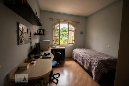 Casa à venda com 337m², 3 quartos e 5 vagasDormitório 1