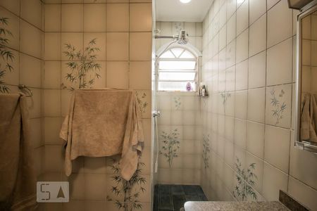 Casa à venda com 337m², 3 quartos e 5 vagasBanheiro Suíte