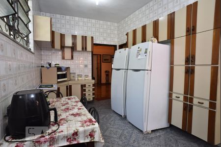 Casa à venda com 283m², 5 quartos e 4 vagasCozinha