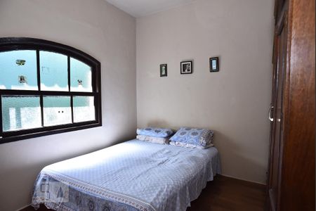 Casa à venda com 283m², 5 quartos e 4 vagasQuarto 2