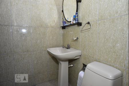 Casa à venda com 283m², 5 quartos e 4 vagasBanheiro Suíte 1