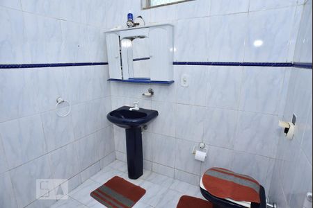Casa à venda com 283m², 5 quartos e 4 vagasBanheiro