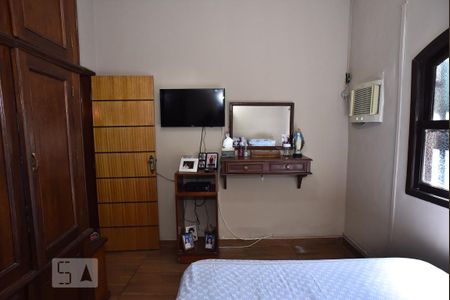 Casa à venda com 283m², 5 quartos e 4 vagasQuarto 2