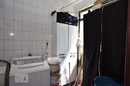 Casa à venda com 283m², 5 quartos e 4 vagasLavanderia