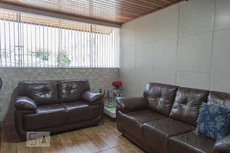 Sala de Casa com 3 quartos, 160m² Jardim Santa Cecília