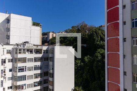 Sala Studio vista  de apartamento à venda com 1 quarto, 31m² em Glória, Rio de Janeiro