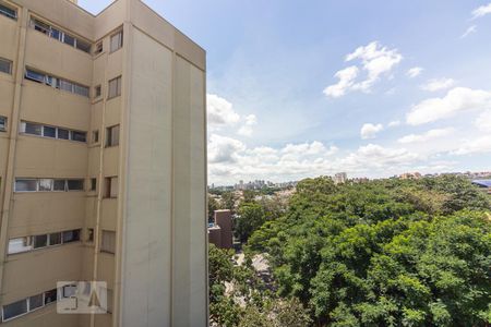 Vista do Quarto 1 de apartamento para alugar com 3 quartos, 70m² em Jardim Peri Peri, São Paulo