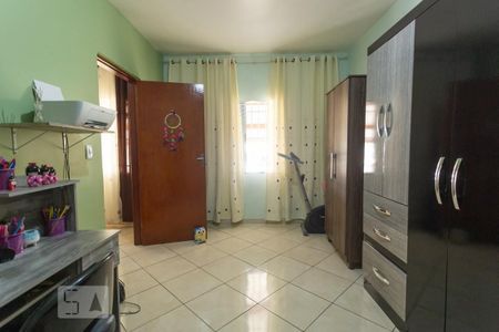 Quarto 1 de casa à venda com 4 quartos, 225m² em Taboão, São Bernardo do Campo
