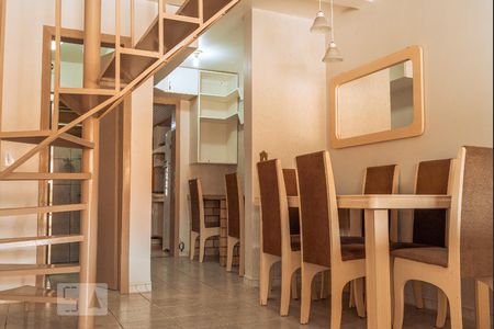 Sala de apartamento para alugar com 2 quartos, 76m² em Rio Branco, Canoas