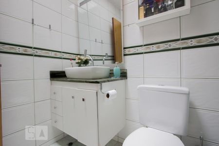 Casa para alugar com 160m², 3 quartos e 3 vagasBanheiro