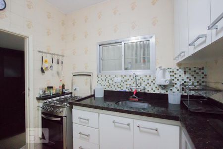 Casa para alugar com 160m², 3 quartos e 3 vagasCozinha