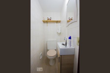 Casa para alugar com 160m², 3 quartos e 3 vagasLavabo