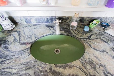 Casa para alugar com 160m², 3 quartos e 3 vagasBanheiro da Suíte - Torneira 