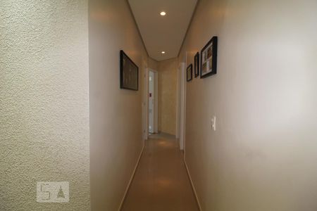Corredor de apartamento para alugar com 3 quartos, 84m² em Rudge Ramos, São Bernardo do Campo