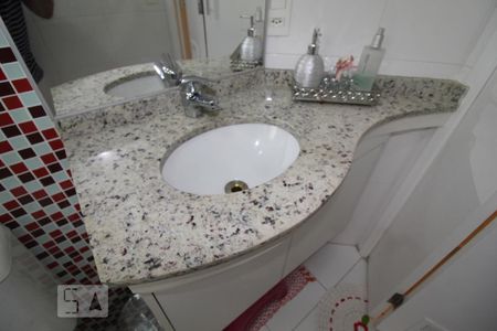 Apartamento para alugar com 84m², 3 quartos e 2 vagasBanheiro