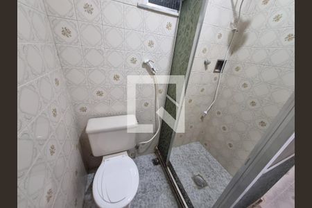 Banheiro de apartamento para alugar com 2 quartos, 55m² em Vila da Penha, Rio de Janeiro