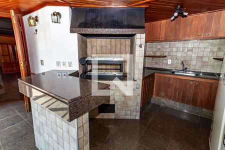 Apartamento à venda com 284m², 3 quartos e 3 vagasChurrasqueira