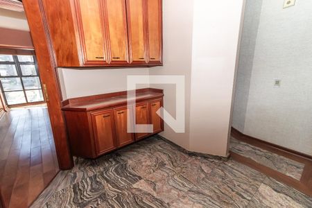 Apartamento à venda com 284m², 3 quartos e 3 vagasEscritório