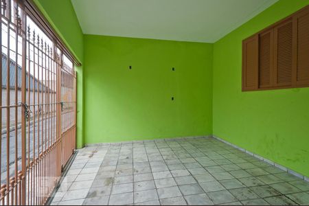 Casa à venda com 180m², 4 quartos e 1 vagaGaragem