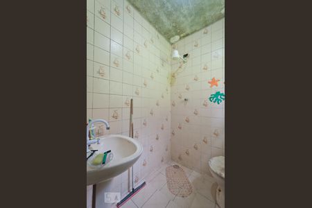 Casa à venda com 180m², 4 quartos e 1 vagaBanheiro da Suíte