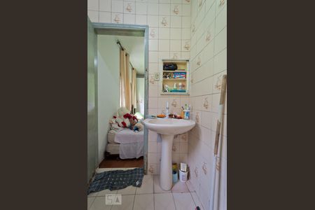 Casa à venda com 180m², 4 quartos e 1 vagaBanheiro da Suíte